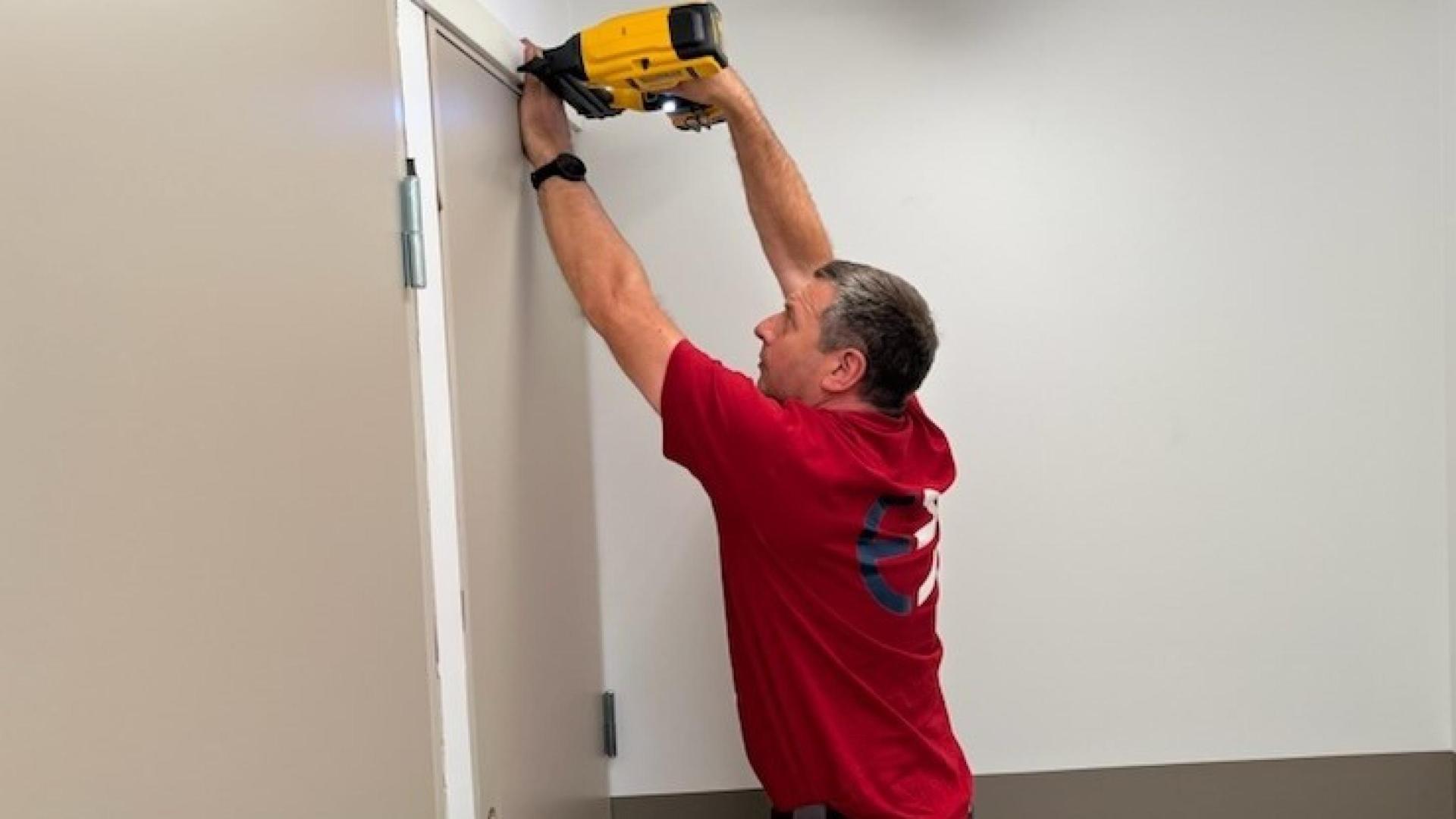 Øyvind på jobb. Foto.