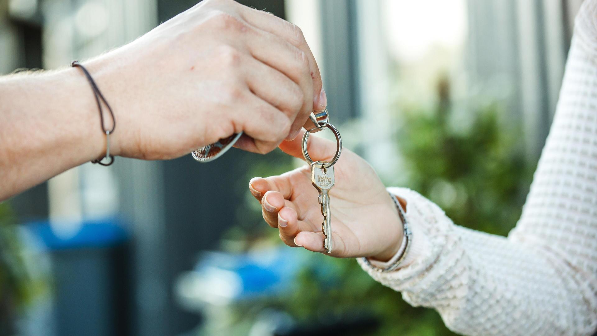 Gir nøkkel videre - utleieforsikring.jpg