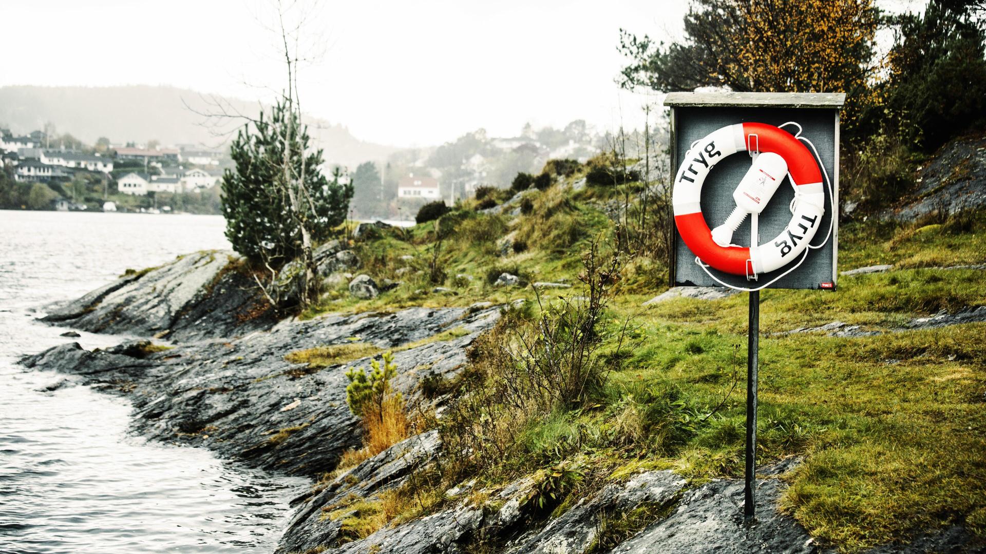 Livbøyen ved vannet