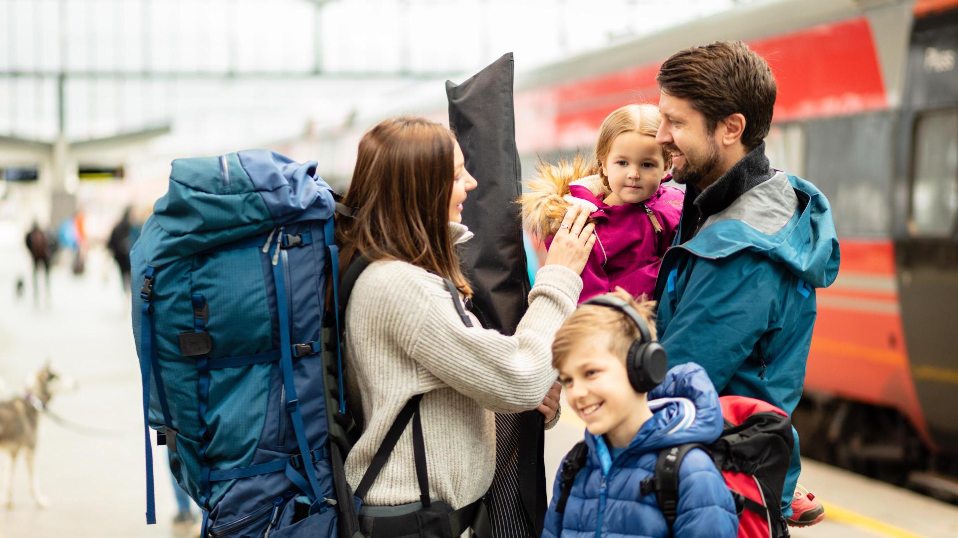 Familie klar for togtur